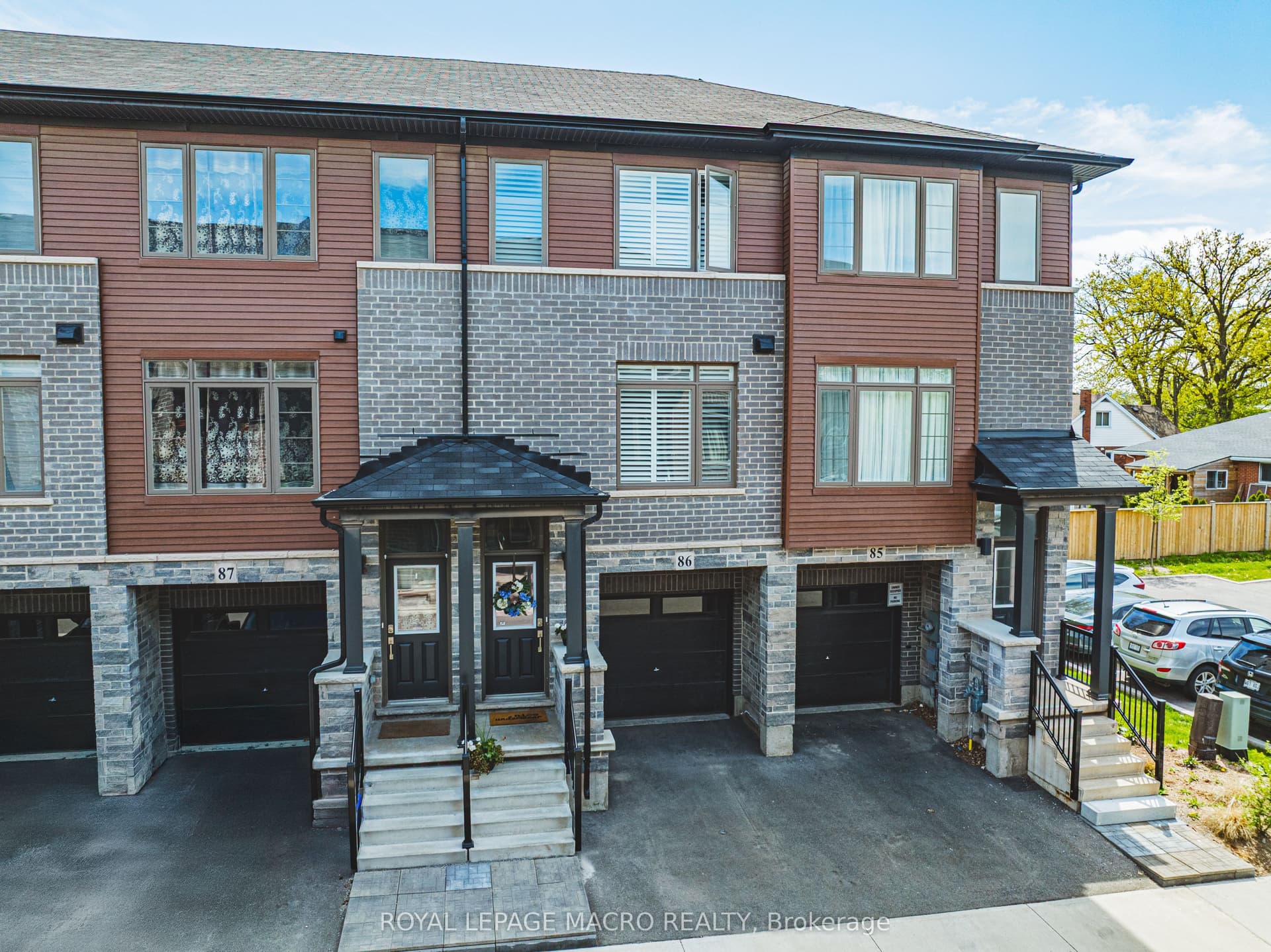 Suite 86, Unit 86 · 575 Woodward Ave