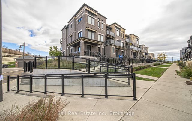 Condo Townhouse at 26D Lookout Drive 13, Clarington, ON L1C 7G1