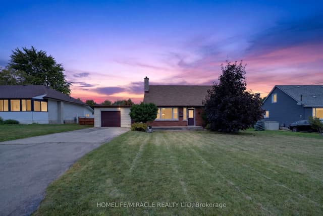 Detached at 176 Avalon Place, Kitchener, ON N2M 4N8