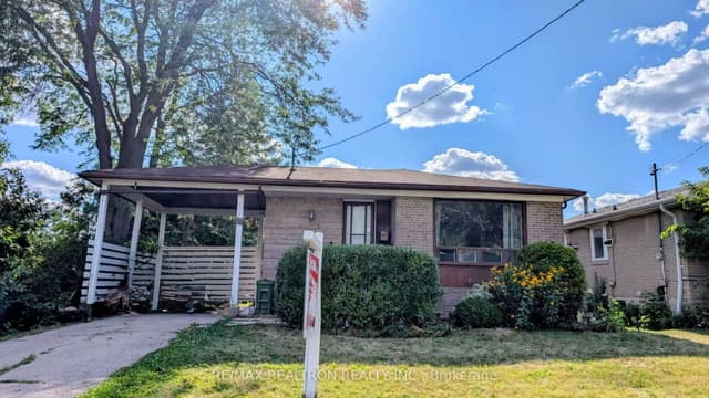Detached at 22 Rochelle Crescent, Toronto, ON M2J 1Y4, Toronto C15