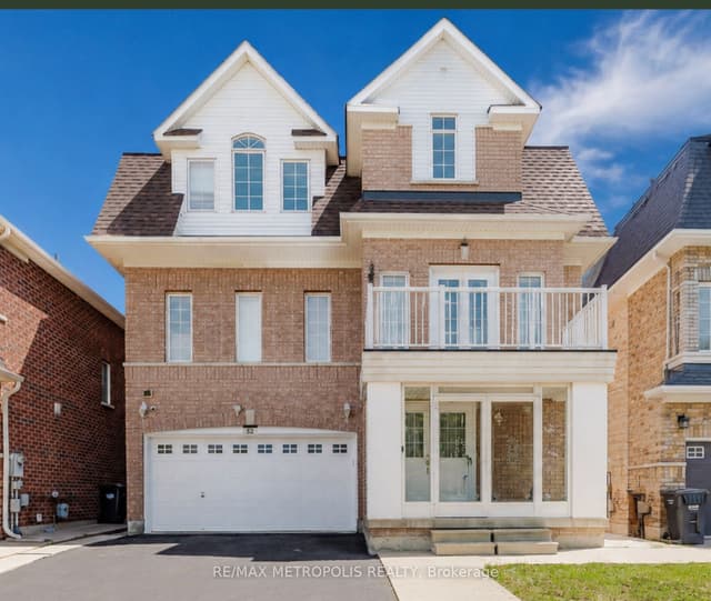 Detached at 52 Gore Valley Trail, Brampton, ON L6P 2G9