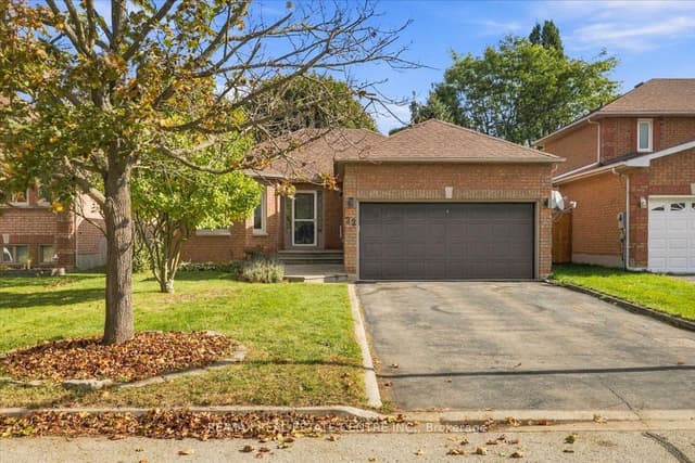Detached at 22 Birchway Place, Halton Hills, ON L7J 2X4