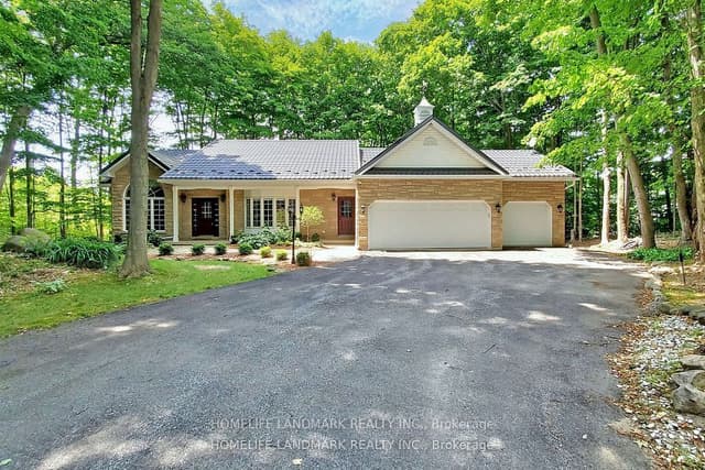 Detached at 1976 Forest Valley Drive, Innisfil, ON L9S 4A5