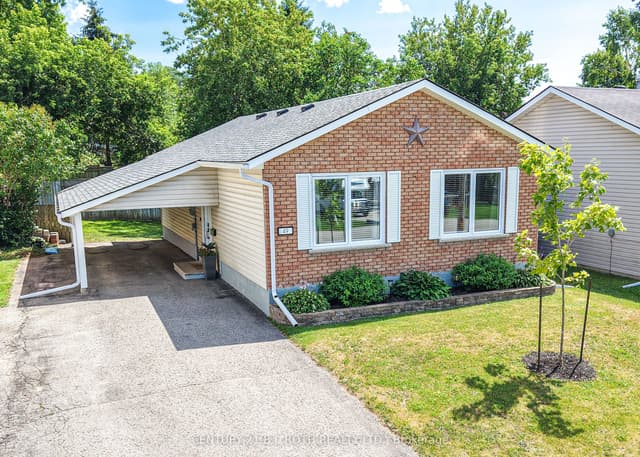 Detached at 49 Bond Street, Orillia, ON L3V 1J6