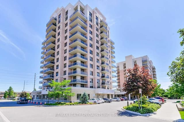Condo Apartment at 810 Scollard Court 1007, Mississauga, ON L5V 0A4