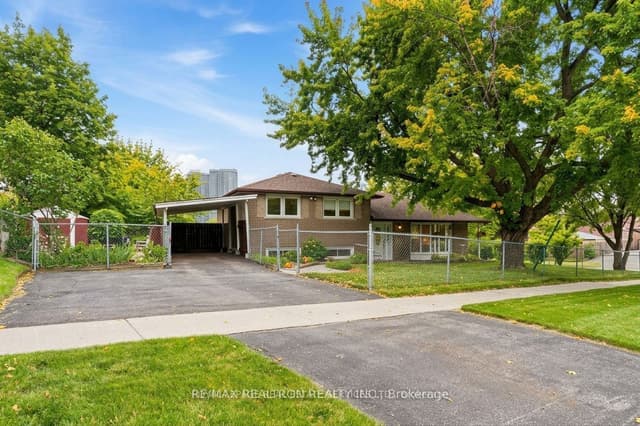 Detached at 1 Rosegrove Place, Toronto, ON M1S 1W5, Toronto E07
