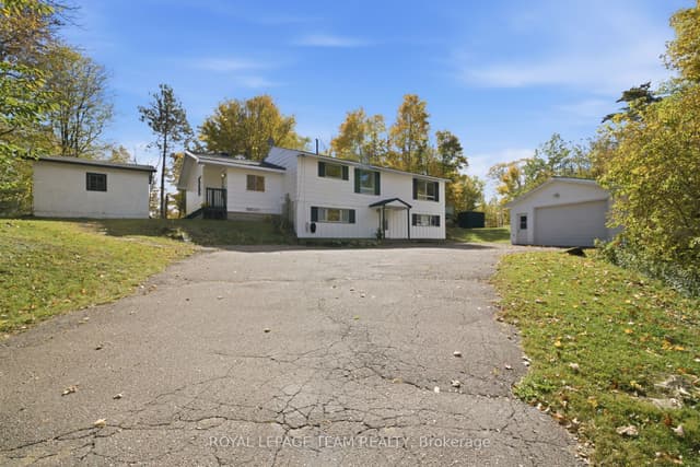 Detached at 4775 Calabogie Road, Greater Madawaska, ON K0J 1H0