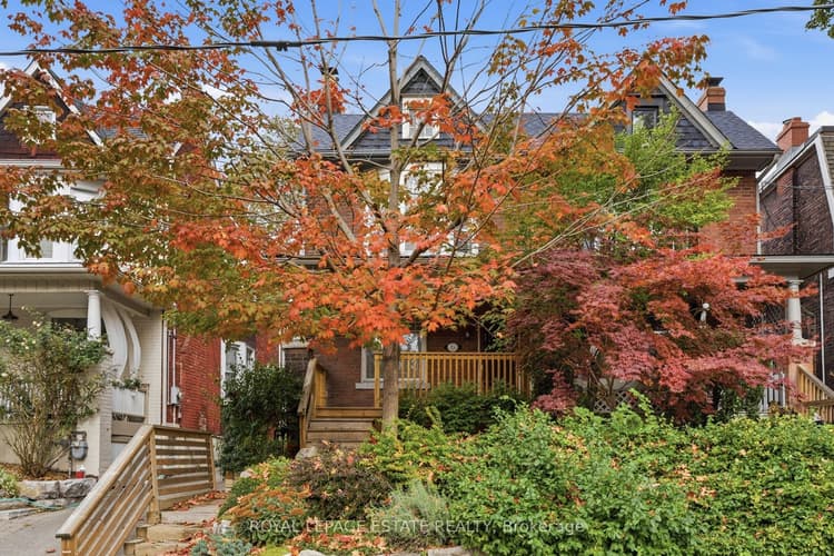 6 Sandford Avenue