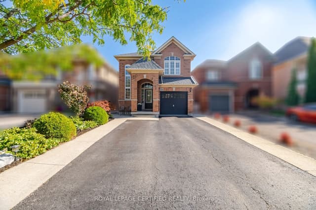 Detached at 106 Ballantine Drive, Halton Hills, ON L7G 6M7