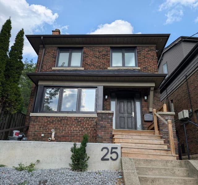 Detached at 25 Oswald Crescent, Toronto, ON M4S 2H5, Toronto C10