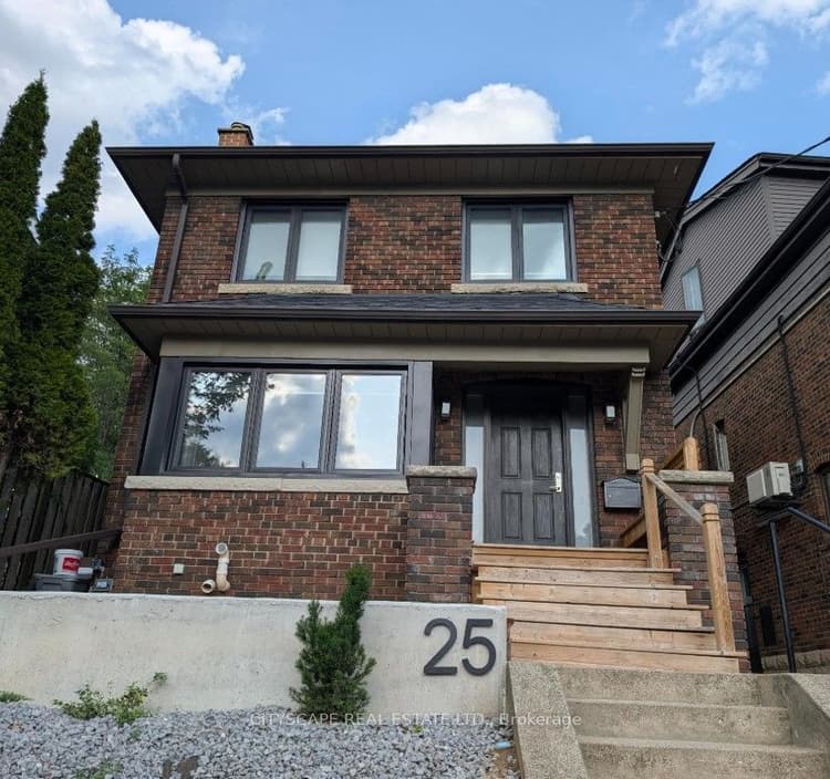 25 Oswald Crescent