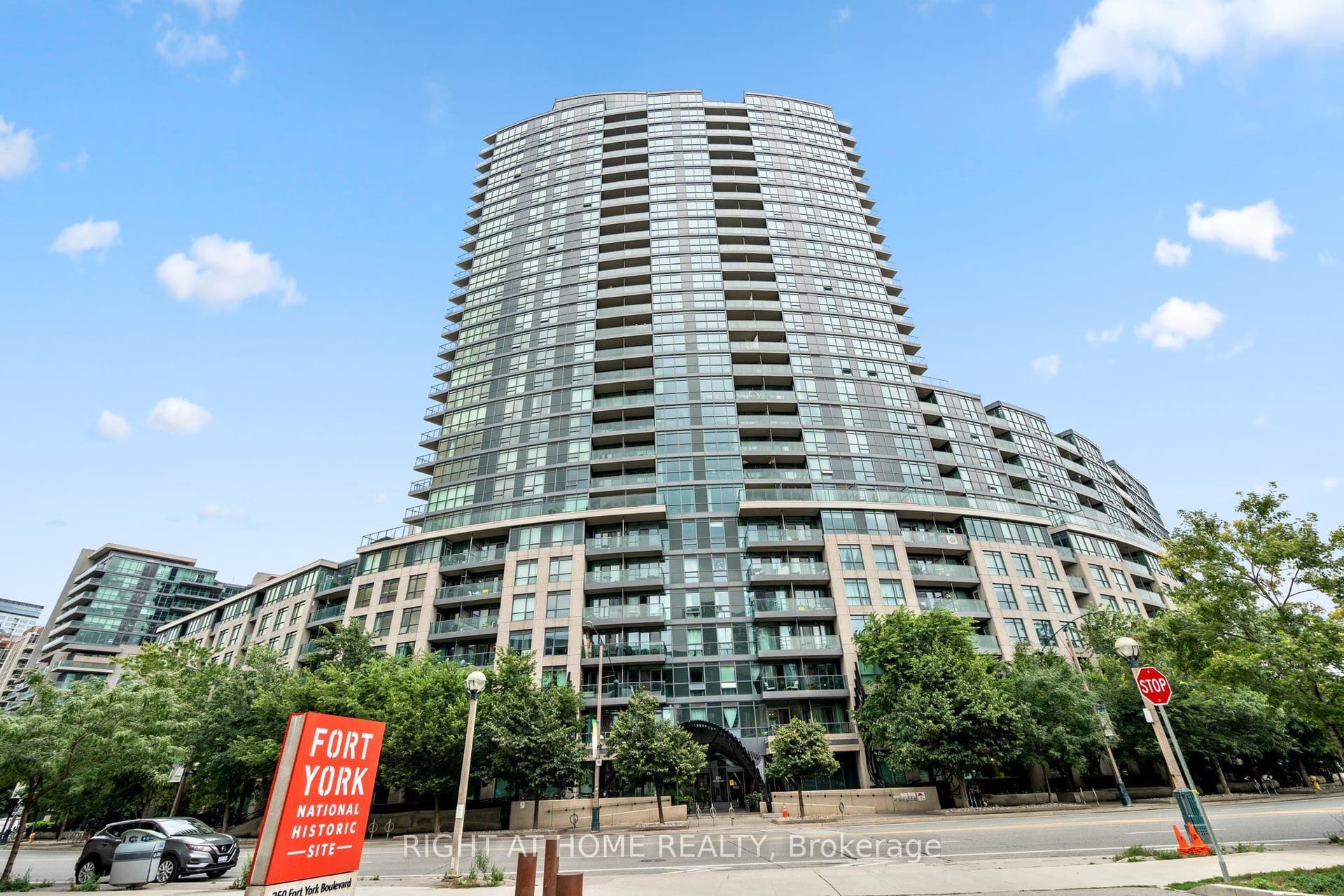 Suite 329 · Floor 3, Unit 329 · 231 Fort York Blvd