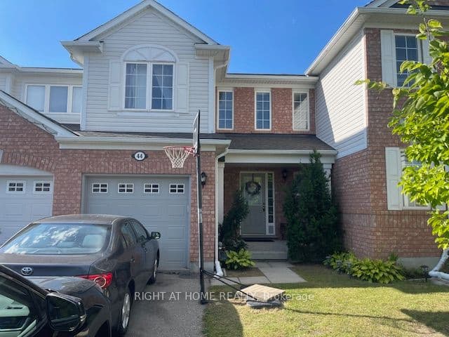 Att/Row/Townhouse at 44 Senior Crescent, Cambridge, ON N1T 2K6