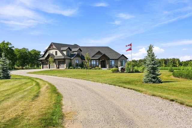 Farm at 927549 Oxford 8 Road, Blandford-Blenheim, ON N0J 1B0