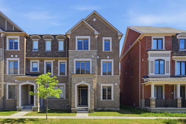 Att/Row/Townhouse at 77 Casely Avenue, Richmond Hill, ON L4S 0K2