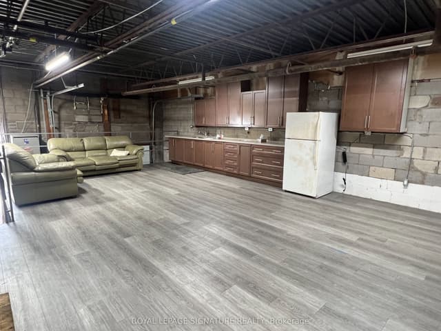 Industrial at 7171 Torbram Road 23, Mississauga, ON L4T 3W4