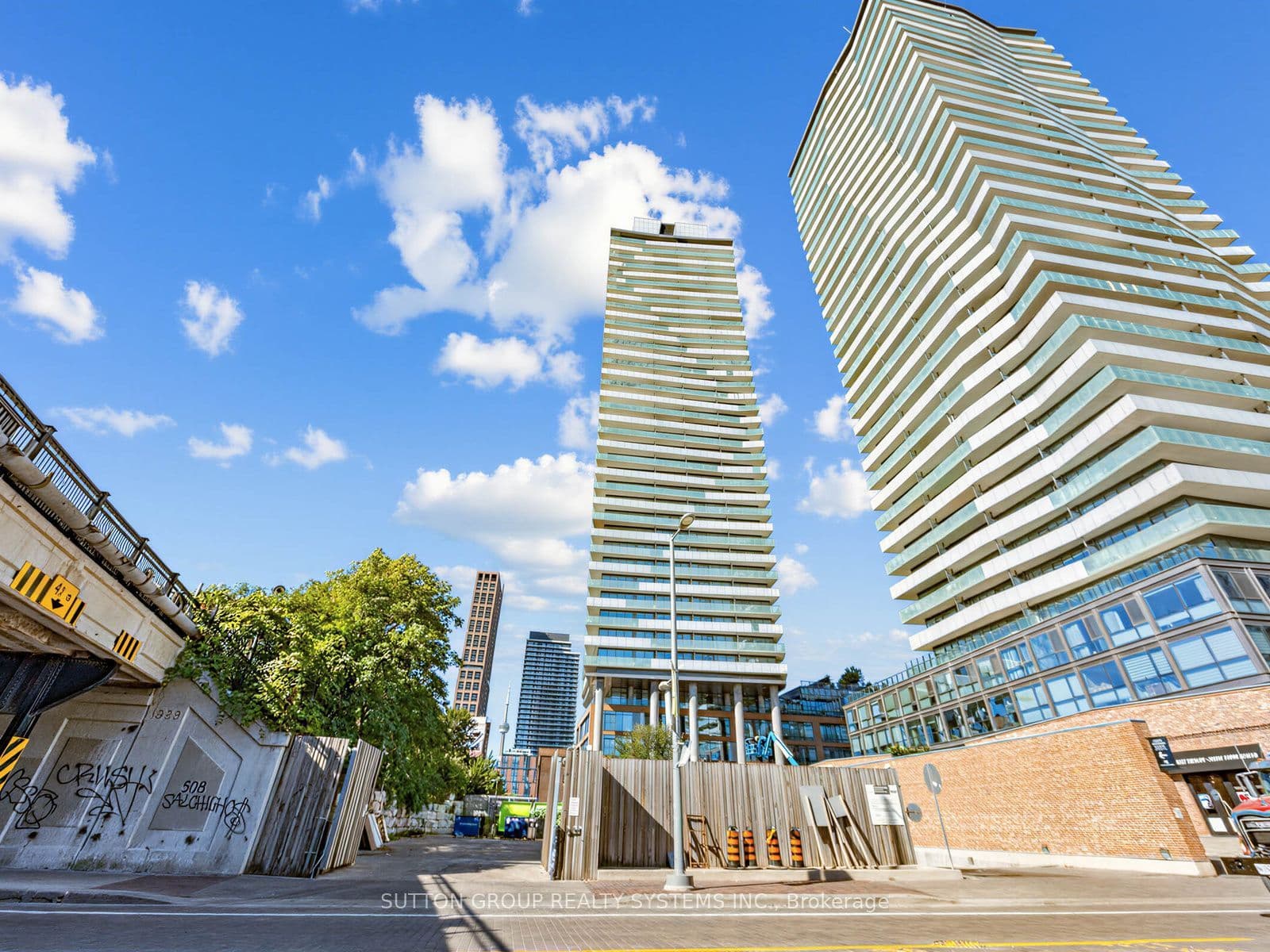 Suite 907 · Floor 9, Unit 907 · 70 Distillery Lane