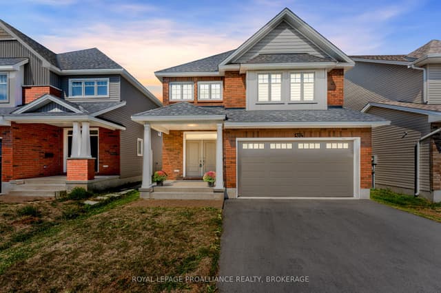 Detached at 1374 Monarch Drive, Kingston, ON K7P 0S2