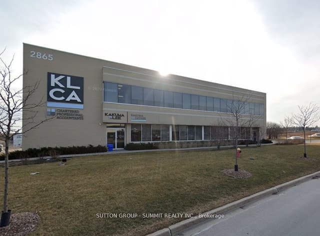 Office at 2865 Bristol Circle 104, Oakville, ON L6H 6X5