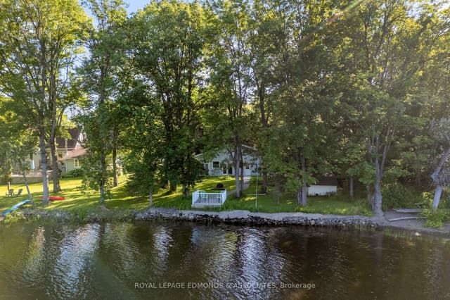 Detached at 731 Francie Lane, Laurentian Valley, ON K8A 6W2