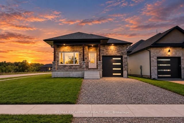 Detached at 86 PIKE CREEK Drive, Haldimand, ON N0E 1E0