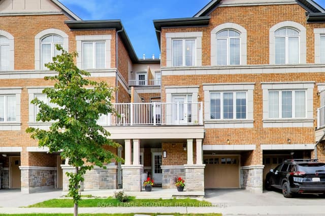 Att/Row/Townhouse at 12 McGrath Avenue, Richmond Hill, ON L4S 0K5
