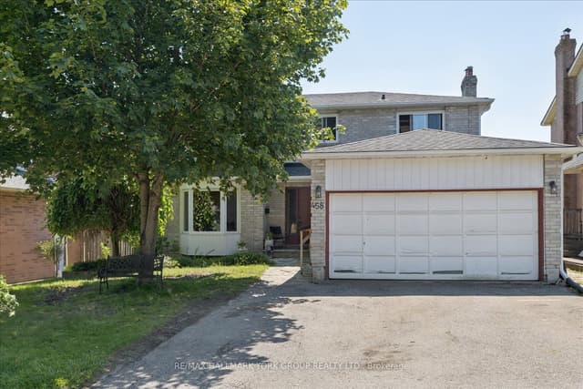 Detached at 458 Chester Avenue, Newmarket, ON L3Y 6R7