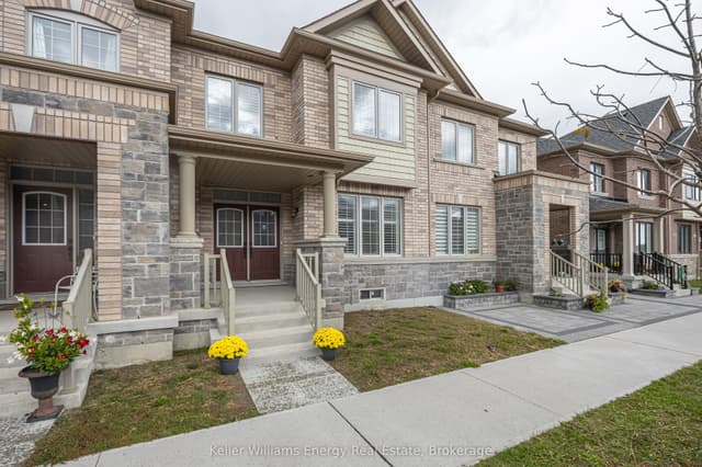 Att/Row/Townhouse at 165 Coronation Road, Whitby, ON L1P 0H5