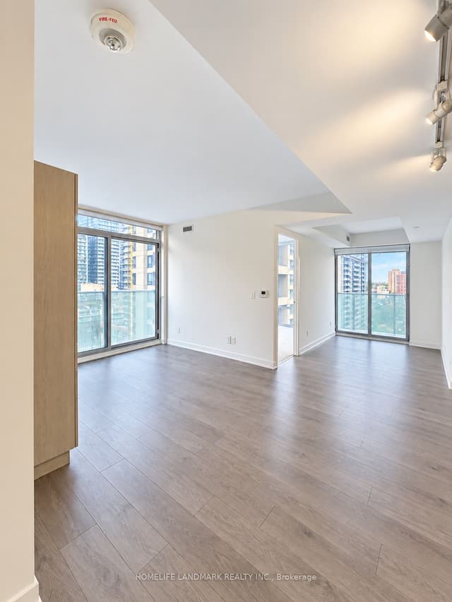 Condo Apartment at 501 Yonge Street 905, Toronto, ON M4Y 0G8, Toronto C08