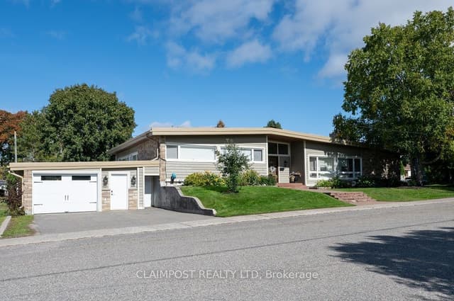 Detached at 470 Leone Avenue, Timmins, ON P4N 6Z5
