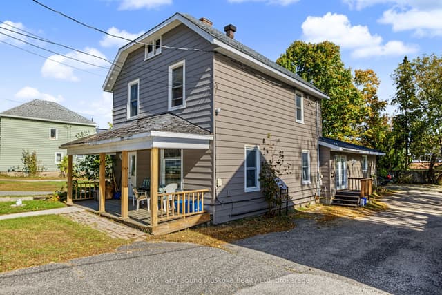 Duplex at 15 Church Street, Parry Sound, ON P2A 1Y2