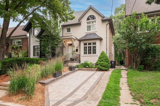 Semi-Detached at 329 Walmer Road, Toronto, ON M5R 2Y3, Toronto C02