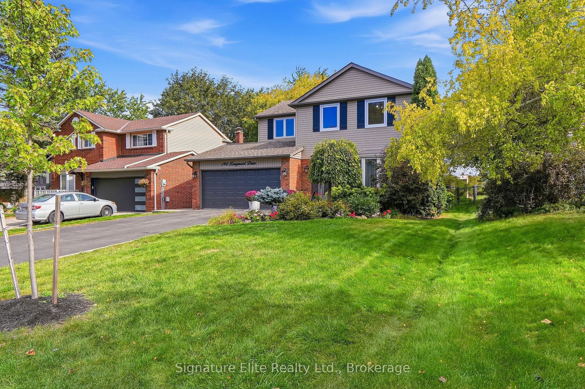 190 Longwood Dr