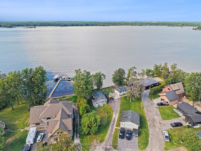 Detached at 33 B Oakdale Lane, Horton, ON K7V 3Z8