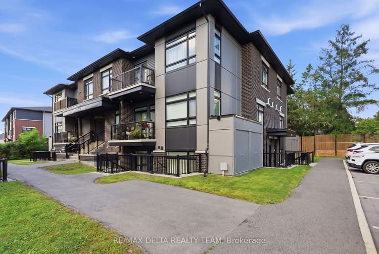 400 C Rolling Meadow Crescent