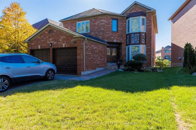 Detached at 101 Loma Vista Drive Lower, Vaughan, ON L4J 7S2