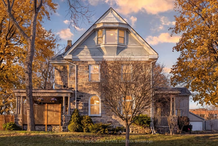 54 Bruce Street