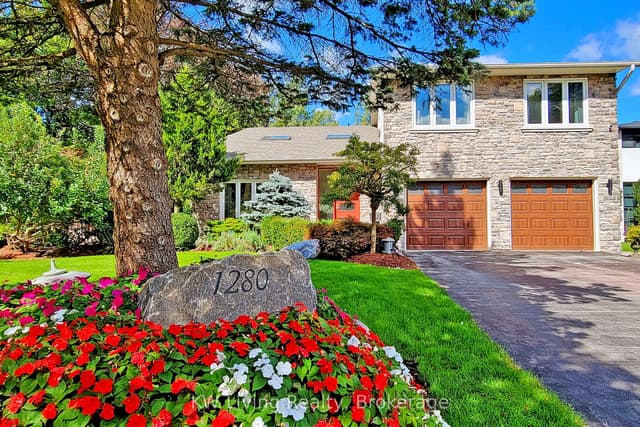 Detached at 1280 Watersedge Road, Mississauga, ON L5J 1A1