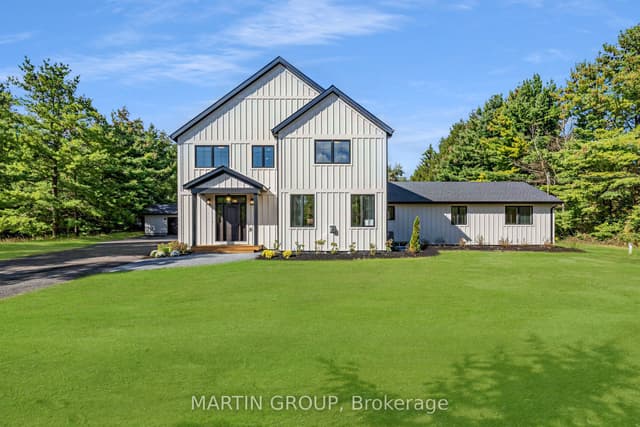 Detached at 21674 Highway 48 Road, East Gwillimbury, ON L0G 1M0