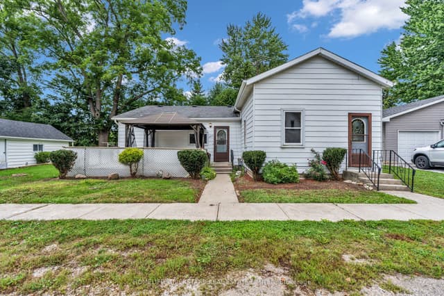 Detached at 258 William Street, Chatham-Kent, ON N0P 1M0