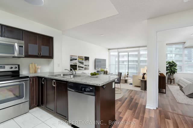 Condo Apartment at 25 Lower Simcoe Street 803, Toronto, ON M5J 3A1, Toronto C01