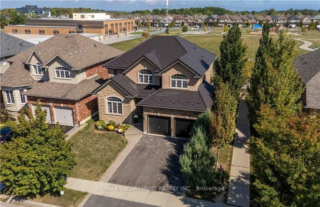 Detached at 51 Showcase Drive, Hamilton, ON L0R 1P0