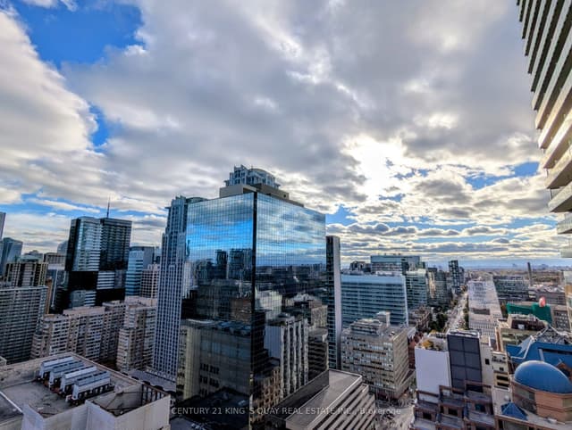 Common Element Condo at 7 Grenville Street 3012, Toronto, ON M4Y 0E9, Toronto C01