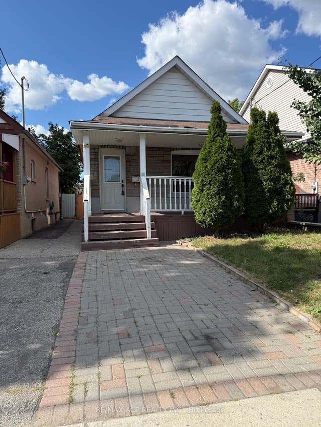 Detached at 12 Mahoney Avenue, Toronto, ON M6M 2H4, Toronto W04