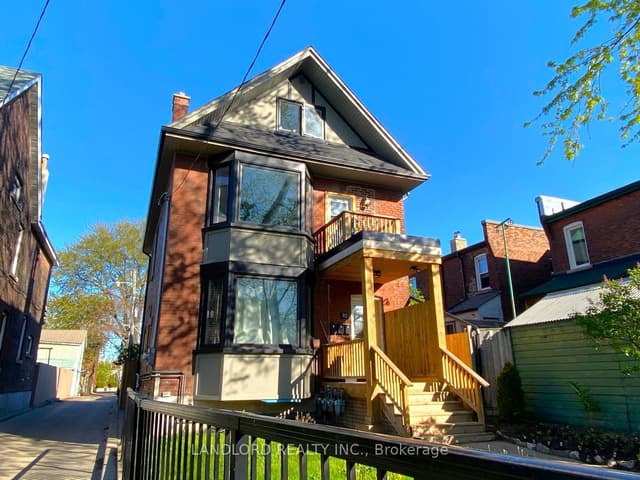 Detached at 82 Parkway Avenue, Toronto, ON M6R 1T5, Toronto W01