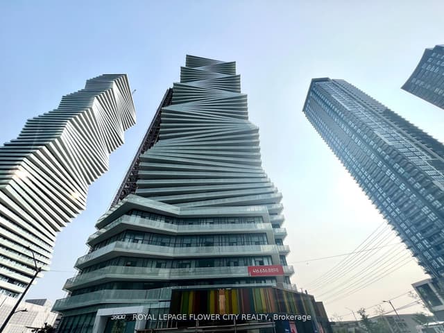 Condo Apartment at 3900 Confederation Parkway 607, Mississauga, ON L5B 0M3
