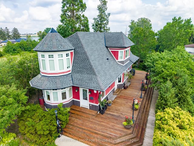 Detached at 134 Albany Street, Fort Erie, ON L2A 1L6