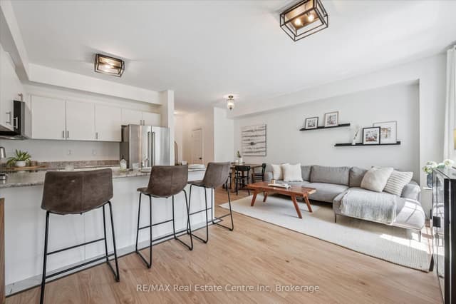Att/Row/Townhouse at 88 DECORSO Drive 30, Guelph, ON N1L 0A1