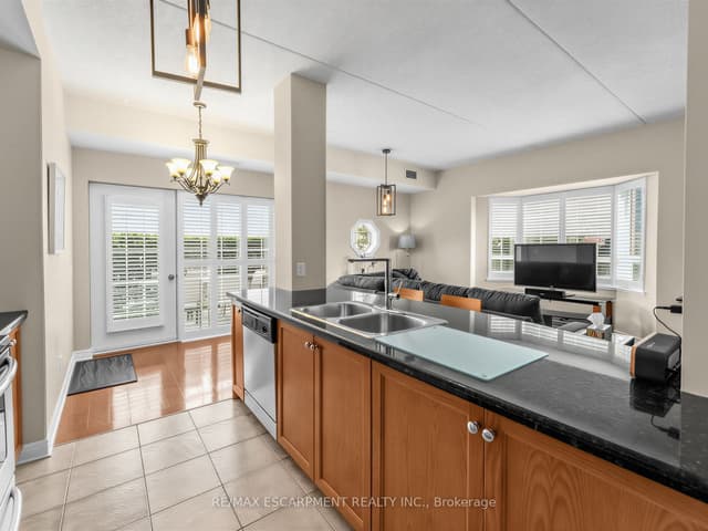 Common Element Condo at 1379 COSTIGAN Road 103, Milton, ON L9T 2K6