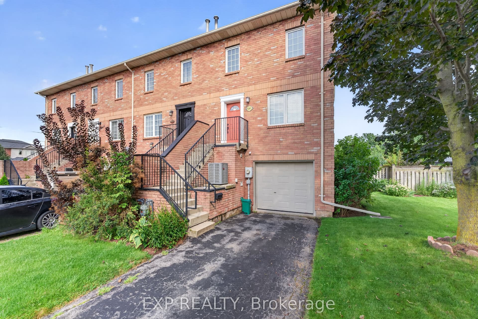 4385 Henry Ave
